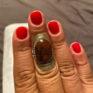 💎 silver ring with brown stone.💎3/$6